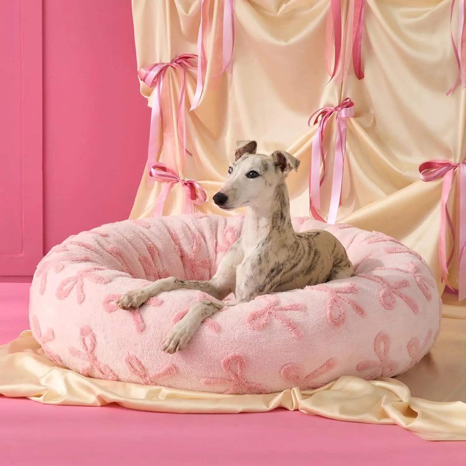 Cloud-Soft Calming Donut Bed – Ultra-Plush Anti-Anxiety Pet Bed